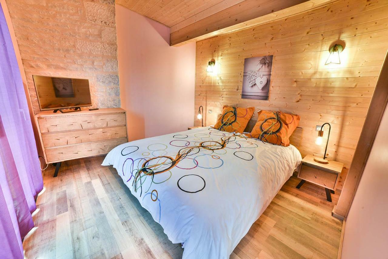 Les Tanneries Bed & Breakfast ออร์น็องส์ ภายนอก รูปภาพ